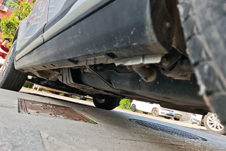 Used Geely Auto Emgrand X7 Sport 2020 1.8TD DCT Two-Wheel Drive Smart Connect 4G-Enabled Version Chassis Rear Left