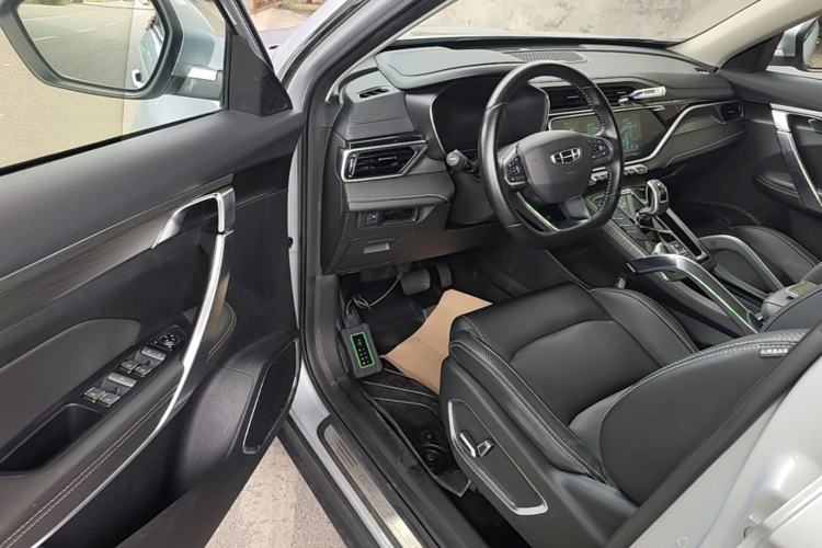 Used Geely Auto Emgrand X7 Sport 2020 1.5TD Automatic Smart Connect PRO Driver Seat