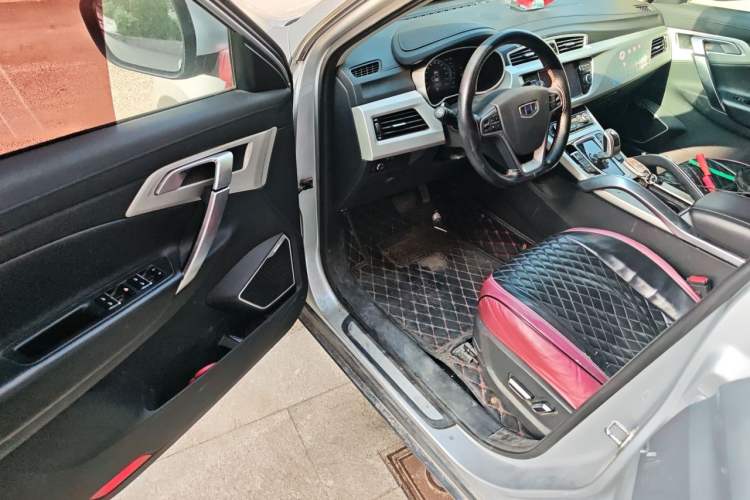 Used Geely Auto Emgrand X7 Sport 2020 1.8TD DCT Two-Wheel Drive Smart Connect 4G-Enabled Version Driver Seat