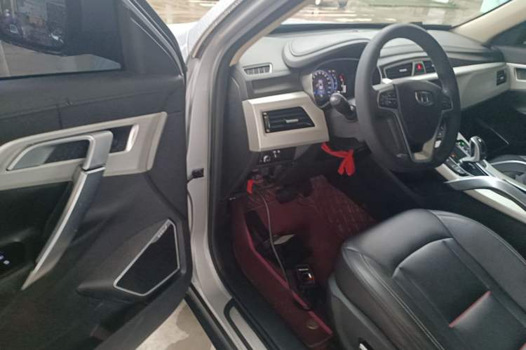 Used Geely Auto Emgrand X7 Sport 2020 1.8TD DCT Two-Wheel Drive Smart Connect 4G-Enabled Version Driver Seat