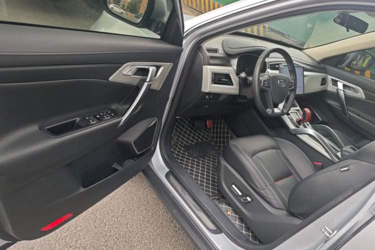 Used Geely Auto Emgrand X7 Sport 2020 1.8TD DCT Two-Wheel Drive Smart Connect 4G-Enabled Version Driver Seat