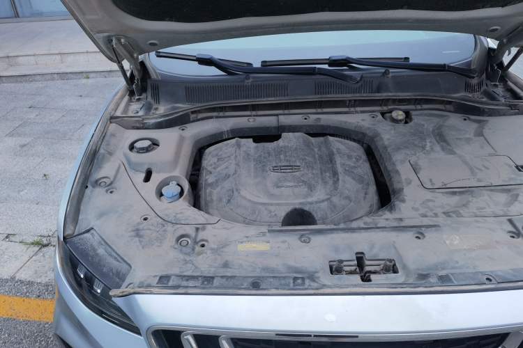 Used Geely Auto Emgrand X7 Sport 2020 1.5TD Automatic Smart Connect PRO Engine Bay Right