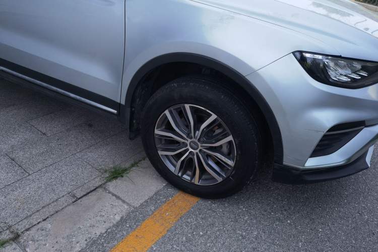 Used Geely Auto Emgrand X7 Sport 2020 1.5TD Automatic Smart Connect PRO Exterior 4