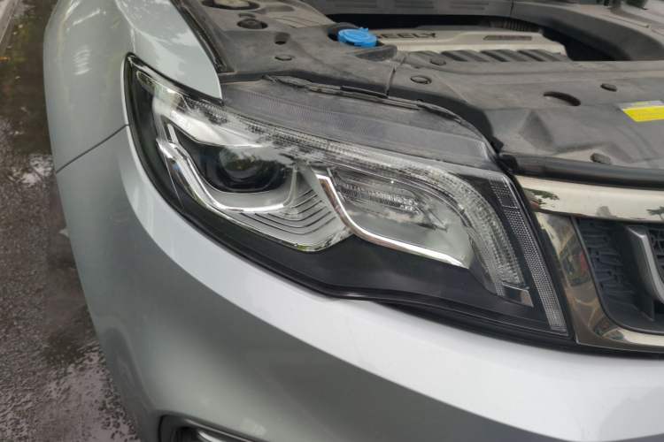 Used Geely Auto Emgrand X7 Sport 2020 1.8TD DCT Two-Wheel Drive Smart Connect 4G-Enabled Version Exterior 6