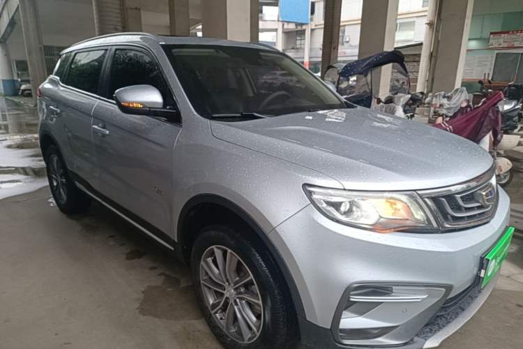 Used Geely Auto Emgrand X7 Sport 2020 1.8TD DCT Two-Wheel Drive Smart Connect 4G-Enabled Version Front Right 45 Deg