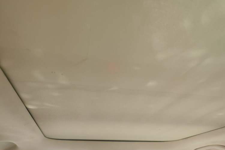 Used Geely Auto Emgrand X7 Sport 2020 1.8TD DCT Two-Wheel Drive Smart Connect 4G-Enabled Version Headliner