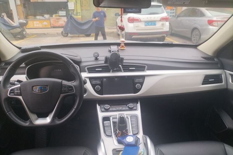Used Geely Auto Emgrand X7 Sport 2020 1.8TD DCT Two-Wheel Drive Smart Connect 4G-Enabled Version Headliner