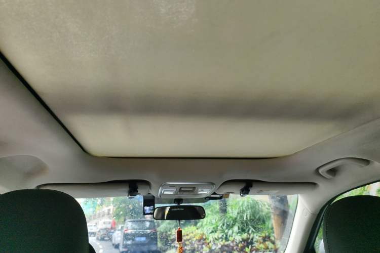 Used Geely Auto Emgrand X7 Sport 2020 1.8TD DCT Two-Wheel Drive Smart Connect 4G-Enabled Version Headliner