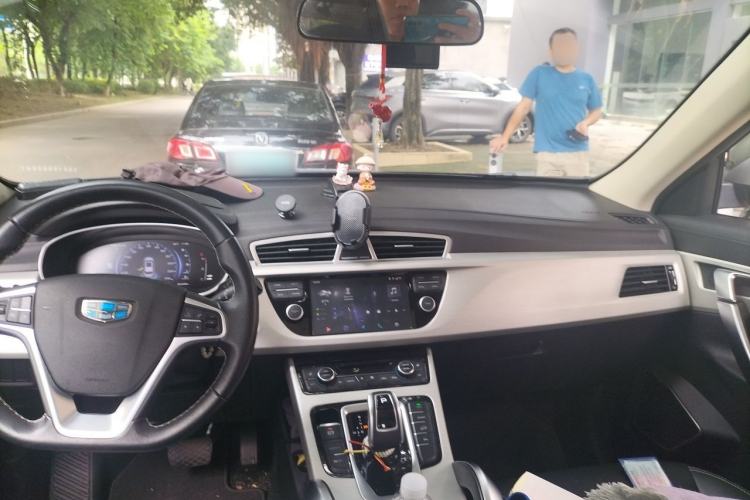 Used Geely Auto Emgrand X7 Sport 2020 1.8TD DCT Two-Wheel Drive Smart Connect 4G-Enabled Version Headliner