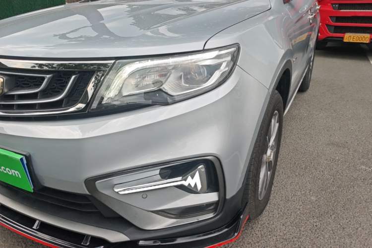 Used Geely Auto Emgrand X7 Sport 2020 1.8TD DCT Two-Wheel Drive Smart Connect 4G-Enabled Version Left Front Headlight