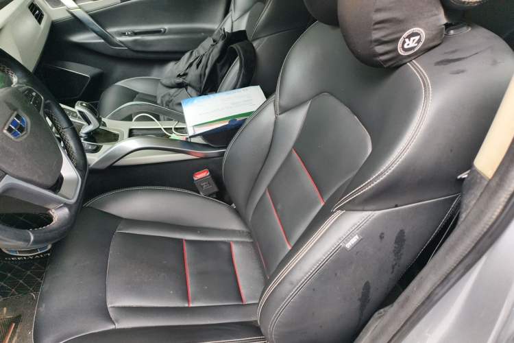 Used Geely Auto Emgrand X7 Sport 2020 1.8TD DCT Two-Wheel Drive Smart Connect 4G-Enabled Version Left Front Seat