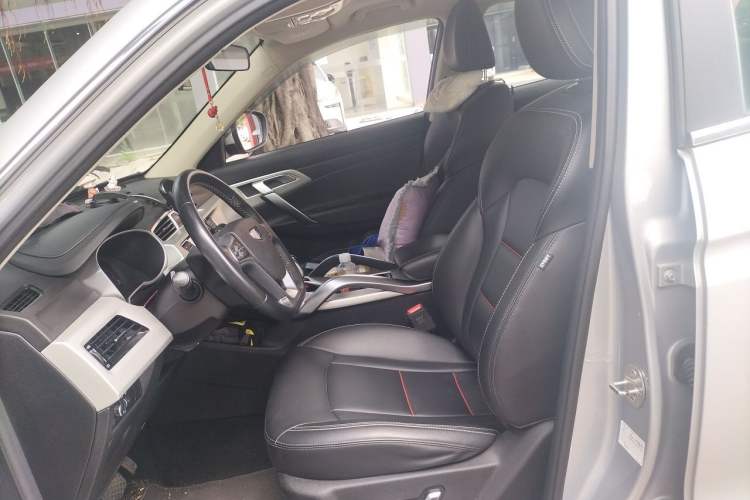 Used Geely Auto Emgrand X7 Sport 2020 1.8TD DCT Two-Wheel Drive Smart Connect 4G-Enabled Version Left Front Seat
