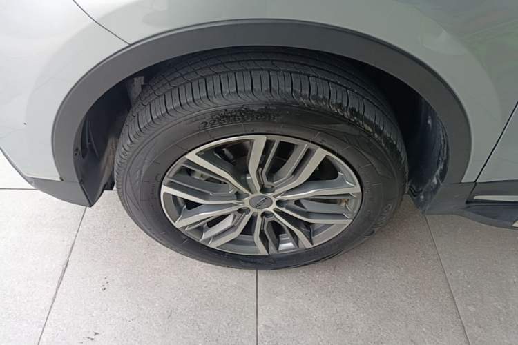 Used Geely Auto Emgrand X7 Sport 2020 1.8TD DCT Smart Connect PRO Left Front Wheel Hub