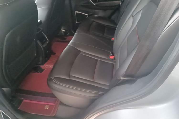 Used Geely Auto Emgrand X7 Sport 2020 1.8TD DCT Two-Wheel Drive Smart Connect 4G-Enabled Version Left Rear Seat