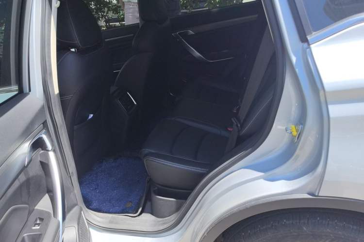 Used Geely Auto Emgrand X7 Sport 2020 1.8TD DCT Smart Connect PRO Left Rear Seat