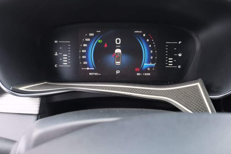 Used Geely Auto Emgrand X7 Sport 2020 1.5TD Automatic Smart Connect PRO Odometer Close Up