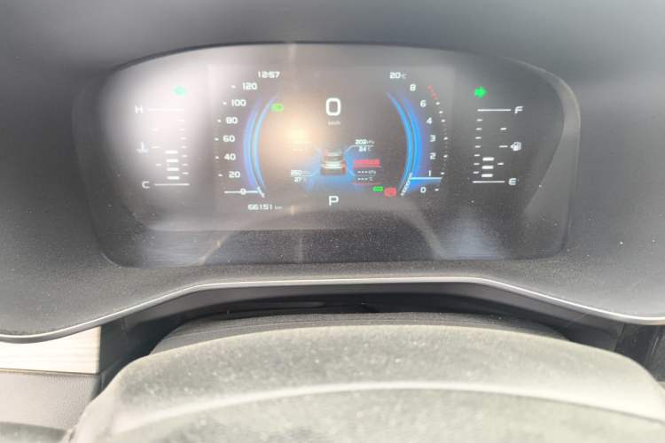 Used Geely Auto Emgrand X7 Sport 2020 1.8TD DCT Smart Connect PRO Odometer Close Up