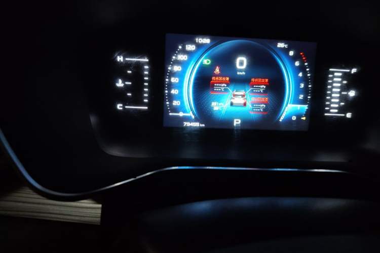 Used Geely Auto Emgrand X7 Sport 2020 1.5TD Automatic Smart Connect PRO Odometer Close Up