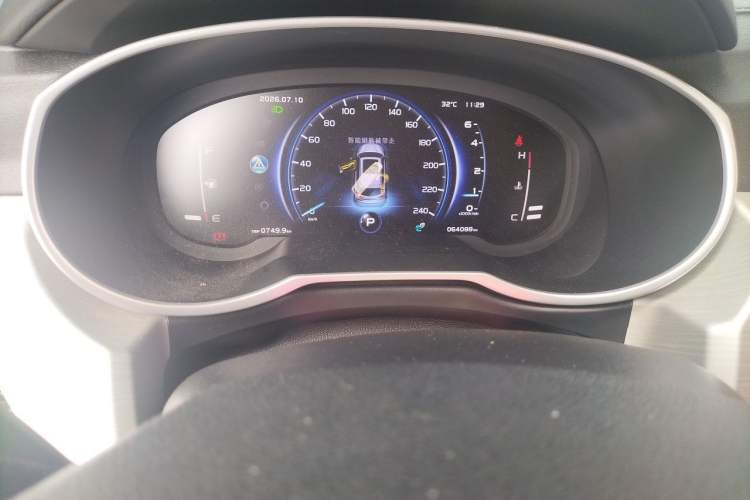Used Geely Auto Emgrand X7 Sport 2020 1.8TD DCT Two-Wheel Drive Smart Connect 4G-Enabled Version Odometer Close Up