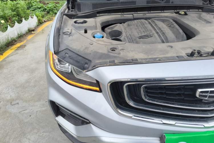 Used Geely Auto Emgrand X7 Sport 2020 1.8TD DCT Smart Connect PRO Right Front Headlight