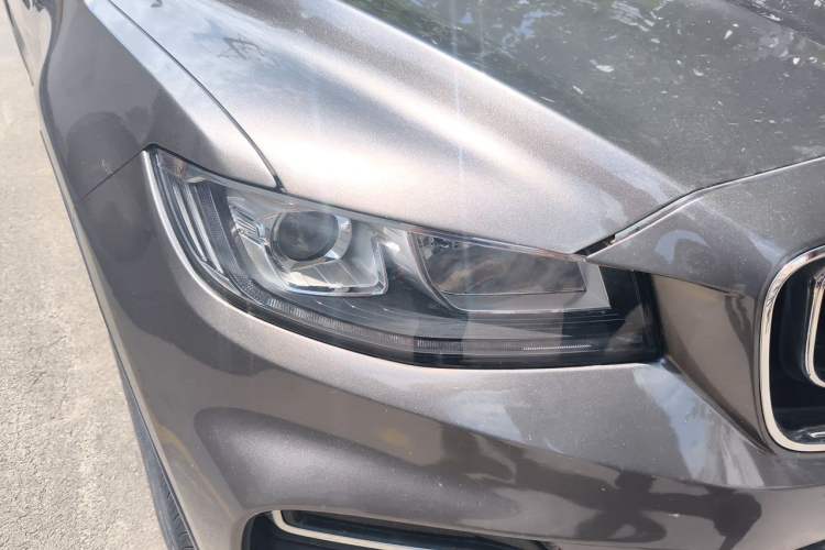 Used Geely Auto Emgrand X7 Sport 2020 1.8TD DCT Smart Connect PRO Right Front Headlight