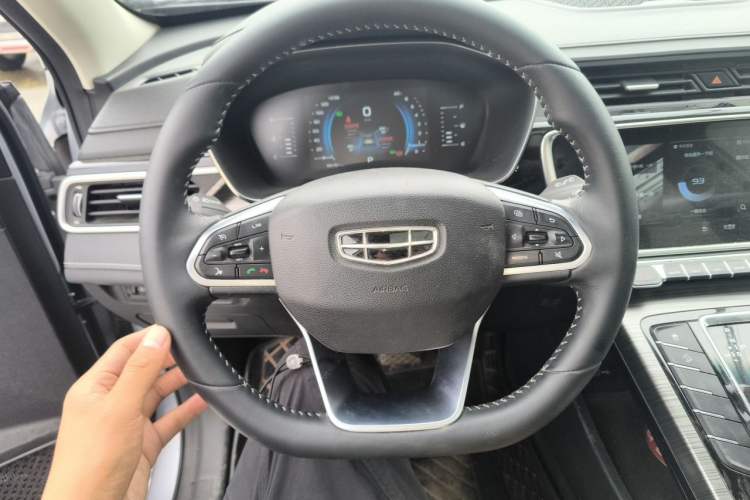 Used Geely Auto Emgrand X7 Sport 2020 1.8TD DCT Smart Connect PRO Steering Wheel