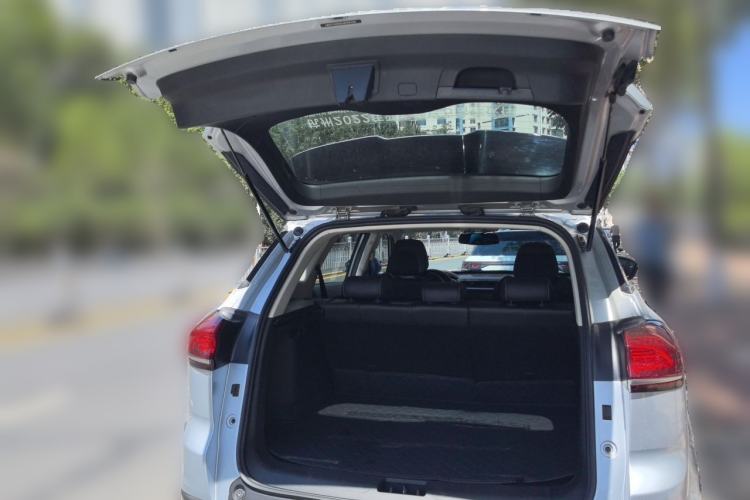 Used Geely Auto Emgrand X7 Sport 2020 1.8TD DCT Smart Connect PRO Trunk