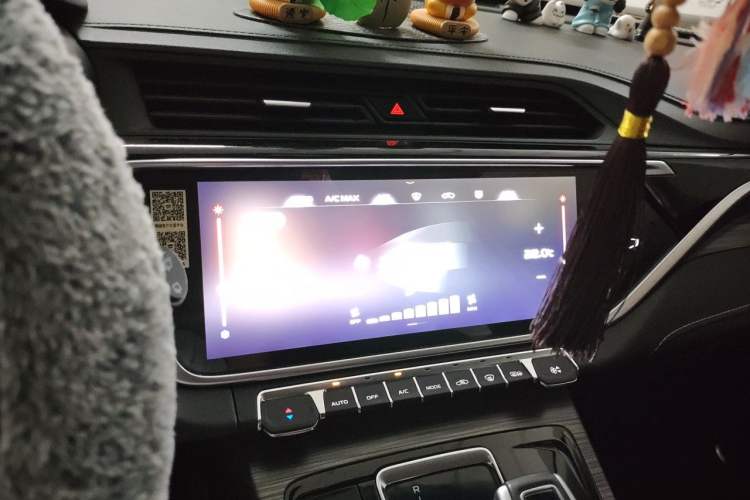 Used Geely Auto Emgrand X7 Sport 2020 1.8TD DCT Smart PRO Audio And AC Panel
