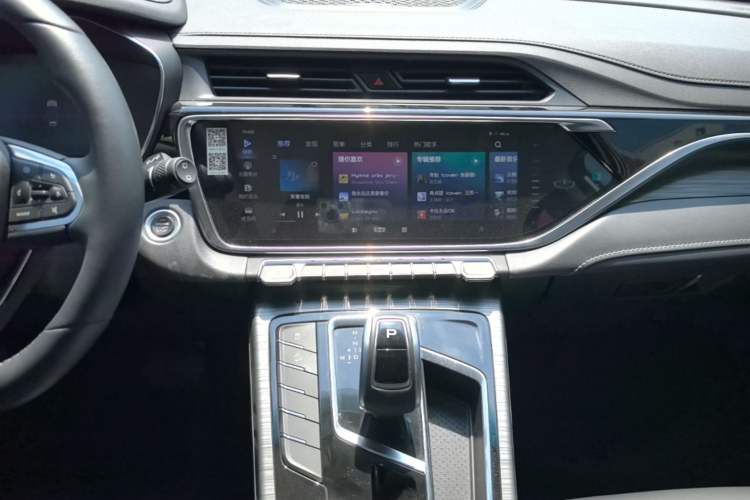 Used Geely Auto Emgrand X7 Sport 2020 1.8TD DCT Smart Connect PRO Audio And AC Panel