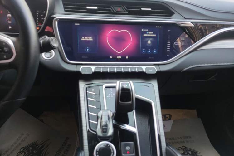 Used Geely Auto Emgrand X7 Sport 2020 1.8TD DCT Smart Connect PRO Audio And AC Panel
