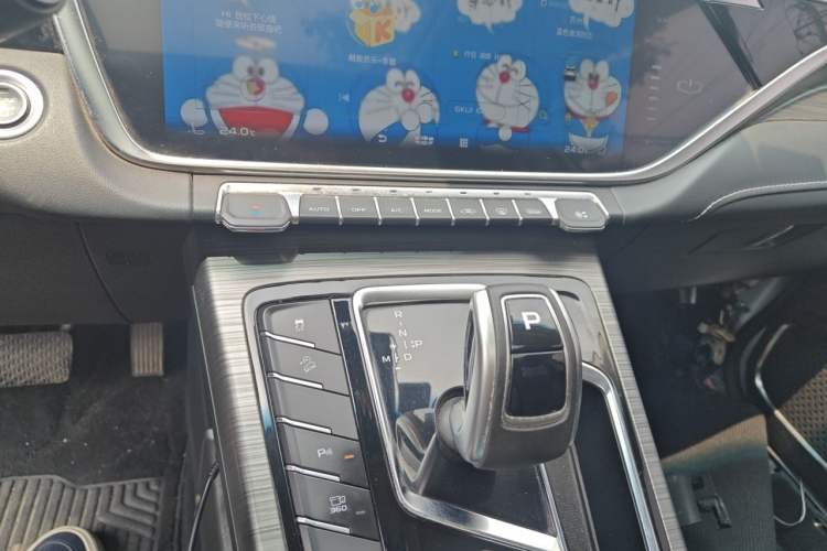 Used Geely Auto Emgrand X7 Sport 2020 1.8TD DCT ZhiZun PRO Audio And AC Panel