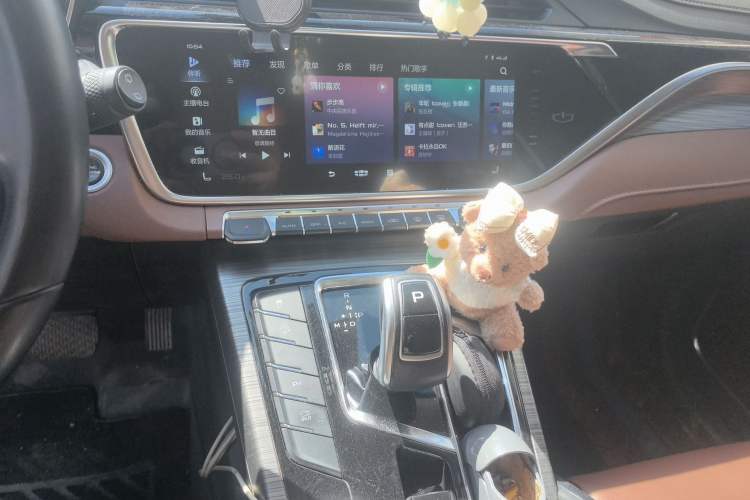 Used Geely Auto Emgrand X7 Sport 2020 1.8TD DCT Zhi Ling PRO Audio And AC Panel