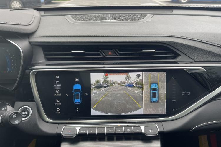 Used Geely Auto Emgrand X7 Sport 2020 1.8TD DCT Smart PRO Audio And AC Panel