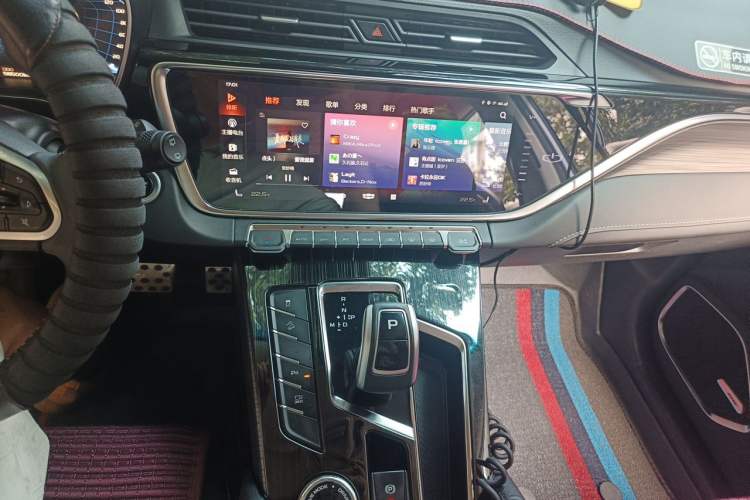 Used Geely Auto Emgrand X7 Sport 2020 1.8TD DCT ZhiZun PRO Audio And AC Panel