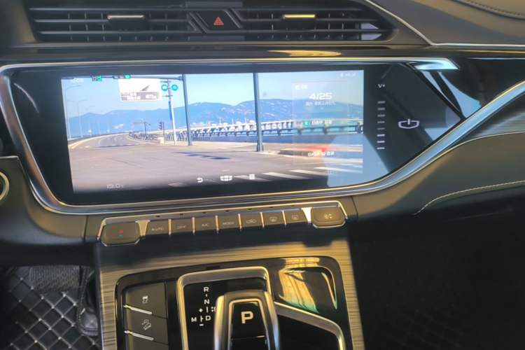 Used Geely Auto Emgrand X7 Sport 2020 1.8TD DCT Smart Connect PRO Audio And AC Panel