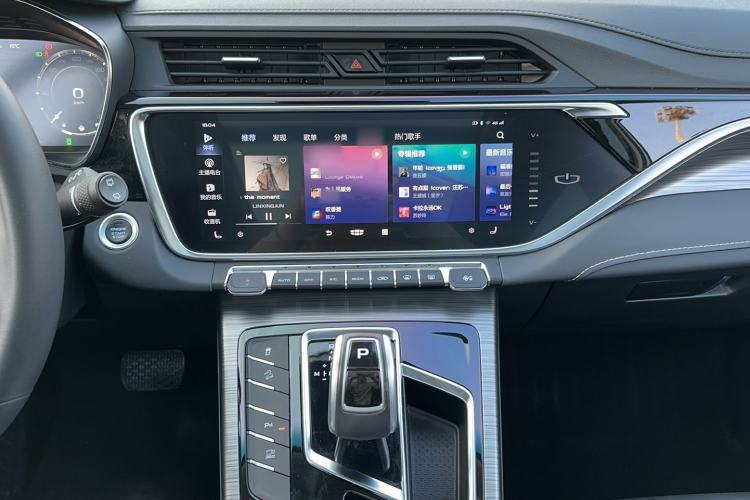 Used Geely Auto Emgrand X7 Sport 2020 1.8TD DCT ZhiZun PRO Audio And AC Panel