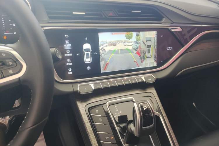 Used Geely Auto Emgrand X7 Sport 2020 1.8TD DCT Smart PRO Audio And AC Panel