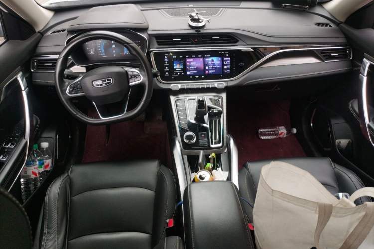 Used Geely Auto Emgrand X7 Sport 2020 1.8TD DCT Smart Connect PRO Audio And AC Panel