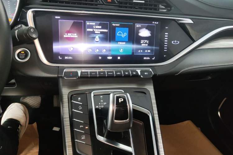 Used Geely Auto Emgrand X7 Sport 2020 1.8TD DCT Smart PRO Audio And AC Panel