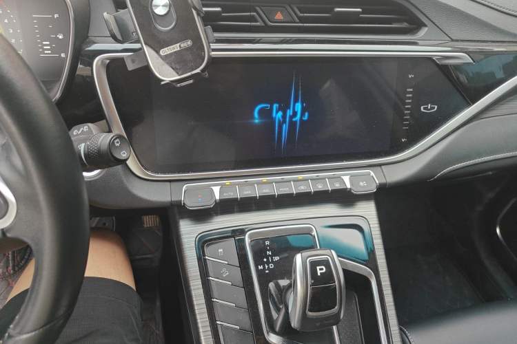 Used Geely Auto Emgrand X7 Sport 2020 1.8TD DCT Smart Connect PRO Audio And AC Panel