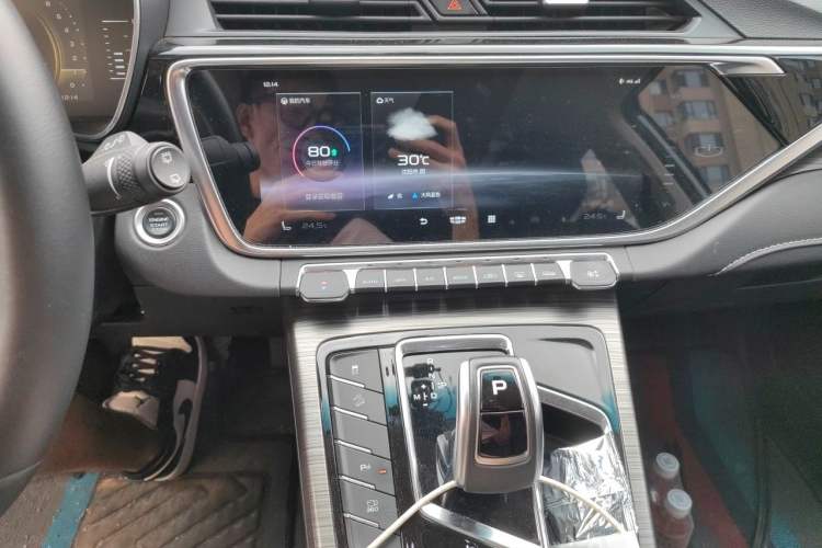 Used Geely Auto Emgrand X7 Sport 2020 1.8TD DCT Smart PRO Audio And AC Panel