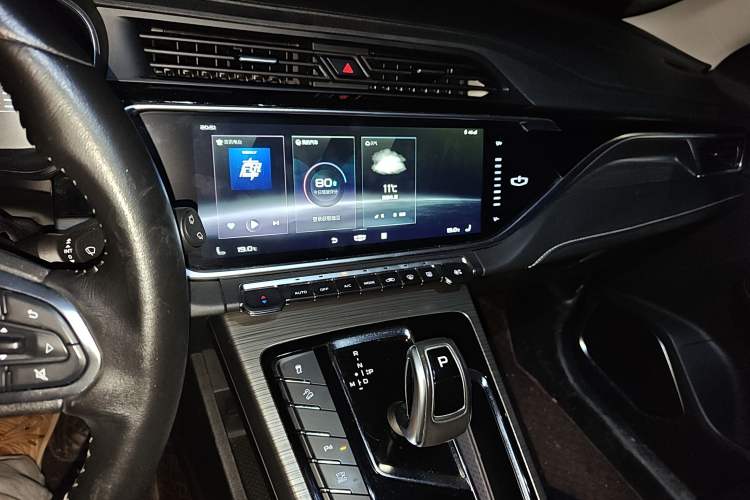 Used Geely Auto Emgrand X7 Sport 2020 1.8TD DCT Smart PRO Audio And AC Panel