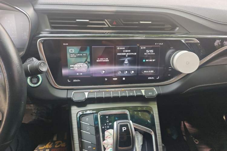Used Geely Auto Emgrand X7 Sport 2020 1.8TD DCT Smart PRO Audio And AC Panel