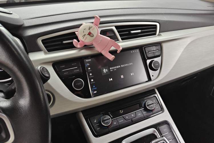 Used Geely Auto Emgrand X7 Sport 2020 1.8TD DCT Two-Wheel Drive Smart Connect 4G-Enabled Version Audio And AC Panel