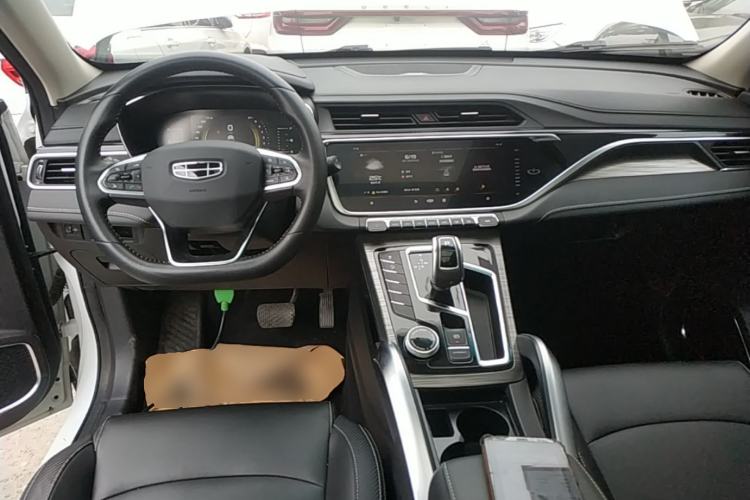 Used Geely Auto Emgrand X7 Sport 2020 1.8TD DCT Smart Connect PRO Center Console