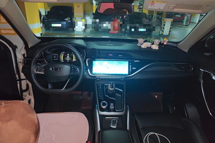 Used Geely Auto Emgrand X7 Sport 2020 1.8TD DCT Smart Connect PRO Center Console