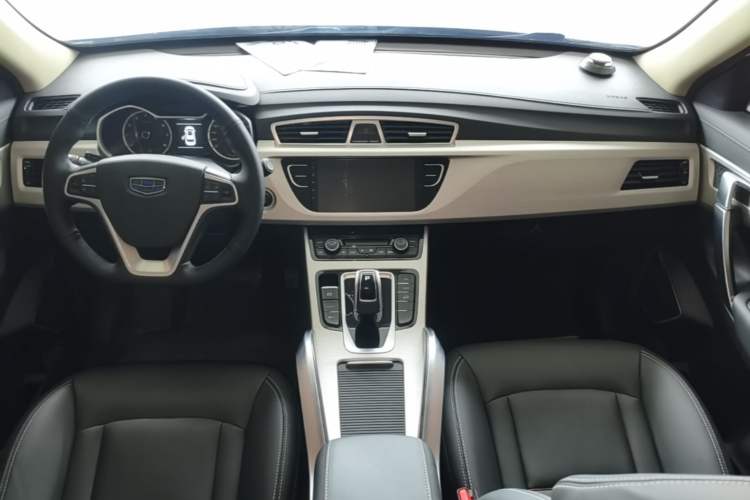 Used Geely Auto Emgrand X7 Sport 2020 1.8TD DCT Two-Wheel Drive Zhiya Model Center Console