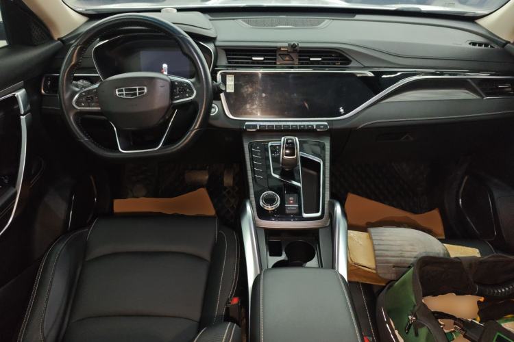 Used Geely Auto Emgrand X7 Sport 2020 1.8TD DCT Smart Connect PRO Center Console
