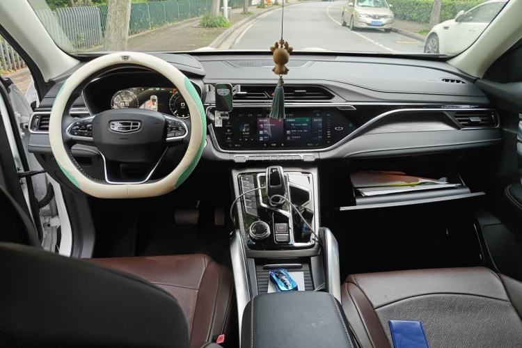 Used Geely Auto Emgrand X7 Sport 2020 1.8TD DCT ZhiZun PRO Center Console