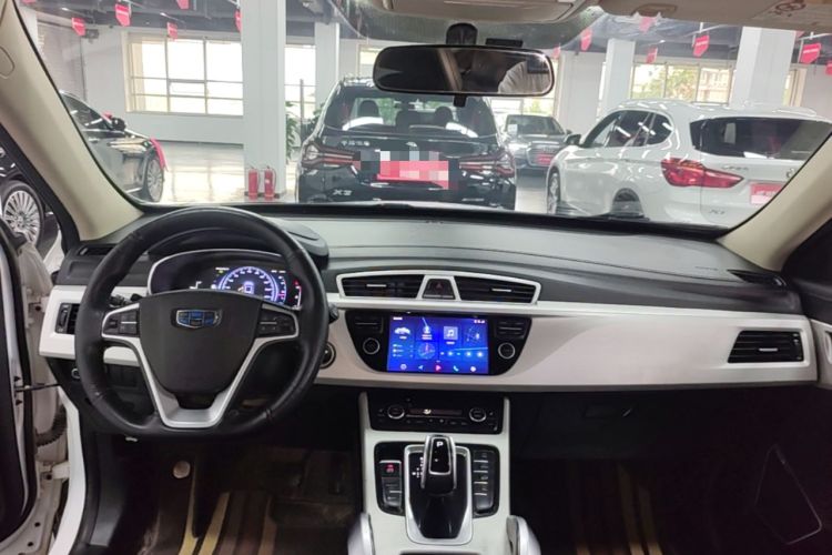 Used Geely Auto Emgrand X7 Sport 2020 1.8TD DCT Two-Wheel Drive Smart Connect 4G-Enabled Version Center Console